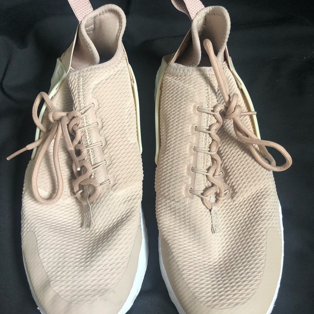 Nike Huraches